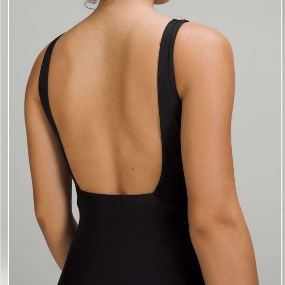 NWT lululemon athletica Black One-Piece Swimsuit size 12 - Picture 4 of 12